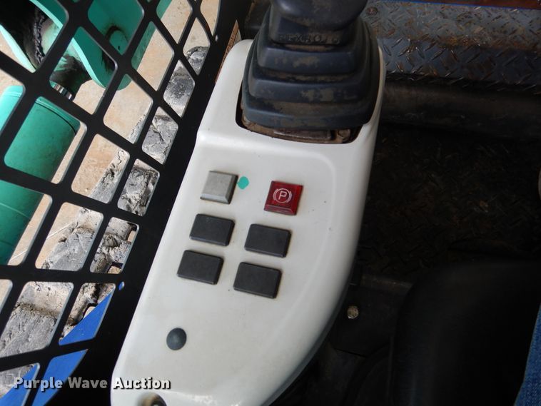 image for item EK9082 2011 IHI CL35 skid steer