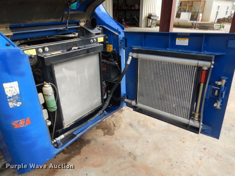 image for item EK9082 2011 IHI CL35 skid steer