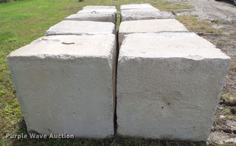 image for item EM9848 (10) concrete blocks