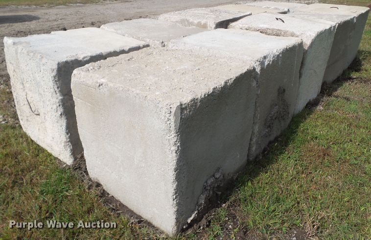 image for item EM9848 (10) concrete blocks