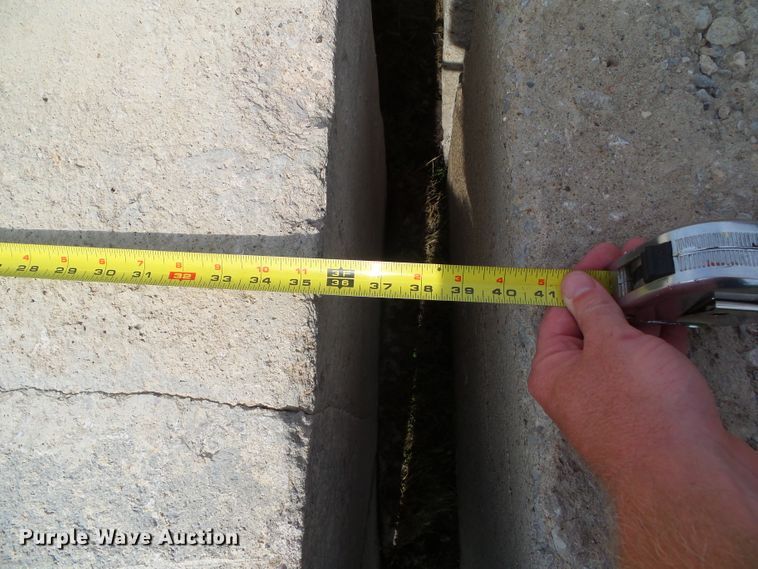 image for item EM9848 (10) concrete blocks