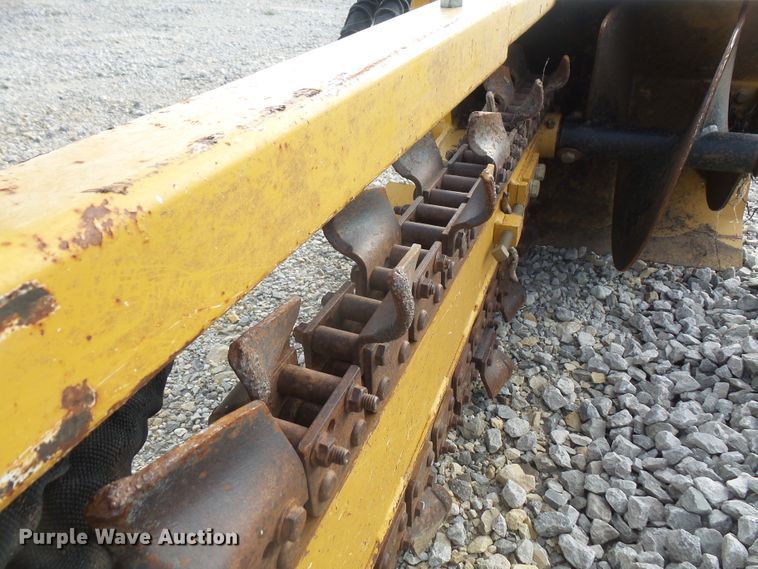 image for item FB9288 2015 Vermeer STR48 compact utility loader trencher