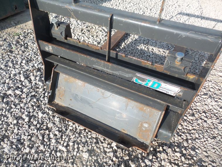 image for item FB9293 Compact utility loader pallet forks