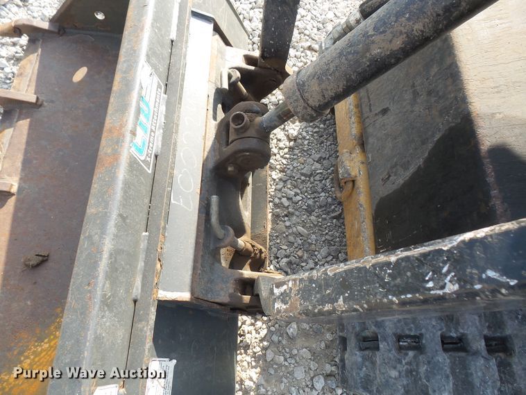 image for item FB9294 2015 Vermeer S725TX compact utility loader