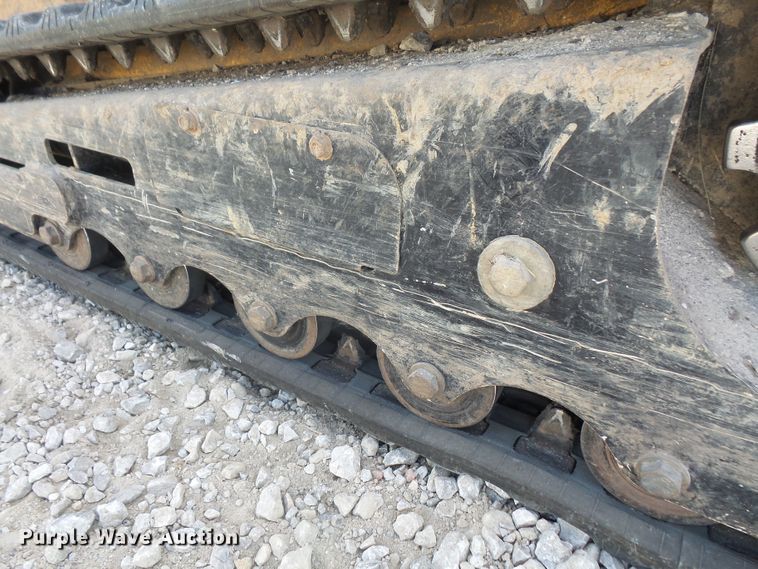 image for item FB9294 2015 Vermeer S725TX compact utility loader