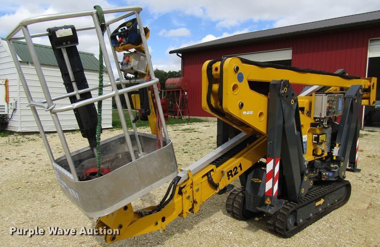 image for item FD9282 2008 Italmec R21 boom lift