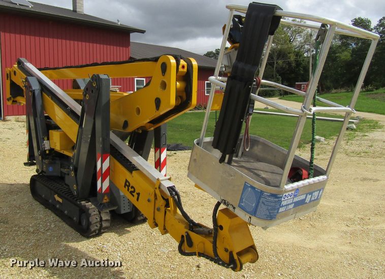 image for item FD9282 2008 Italmec R21 boom lift