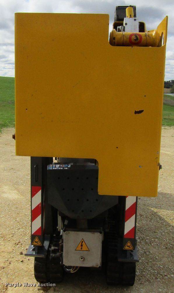 image for item FD9282 2008 Italmec R21 boom lift