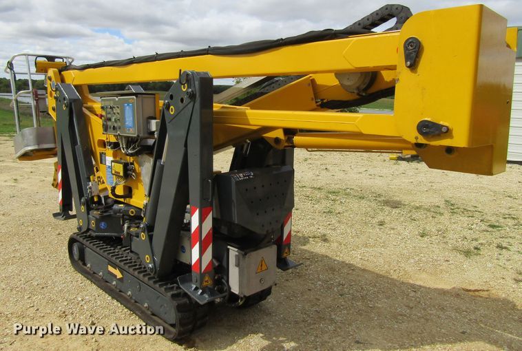 image for item FD9282 2008 Italmec R21 boom lift