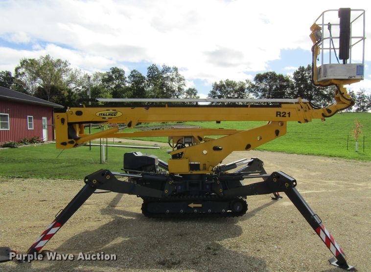 image for item FD9282 2008 Italmec R21 boom lift