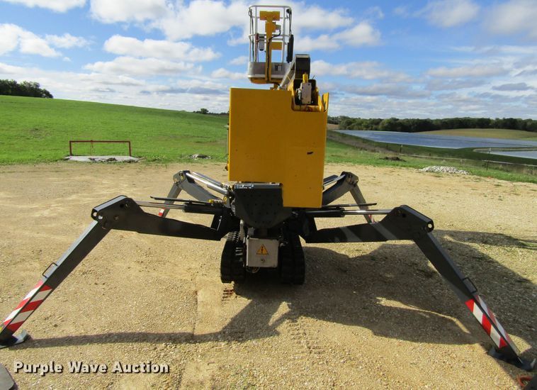 image for item FD9282 2008 Italmec R21 boom lift