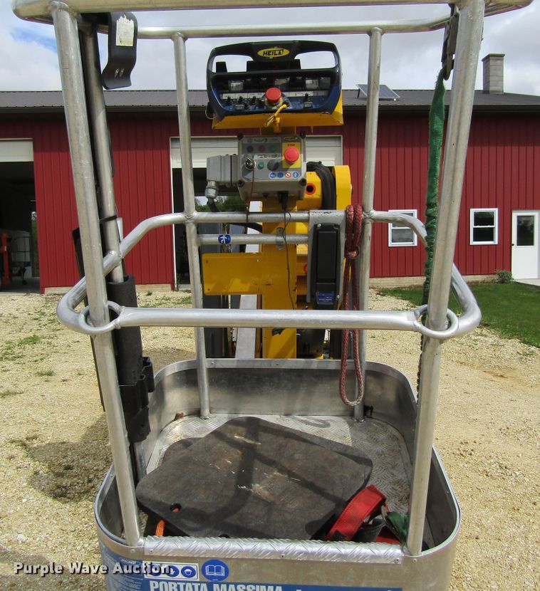 image for item FD9282 2008 Italmec R21 boom lift