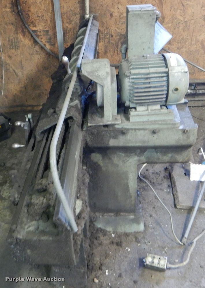 Newman G240 single knife grinder chipper knife sharpener in Novelty, MO