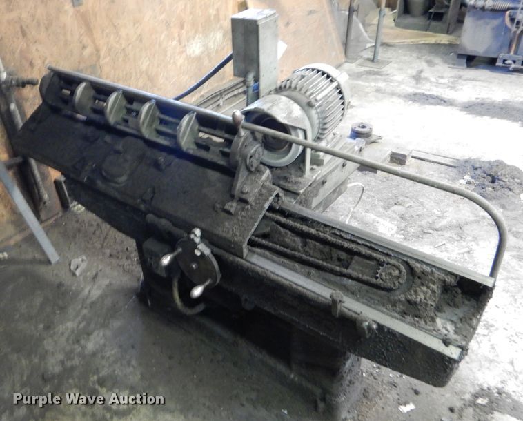 image for item FI9643 Newman G240 single knife grinder chipper knife sharpener