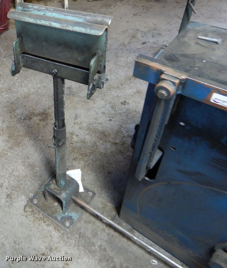 image for item FI9644 Armstrong No 4 band saw blade sharpener