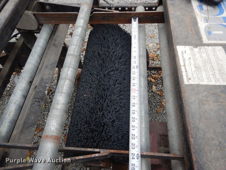 image for item FI9693 Concrete form cleaner