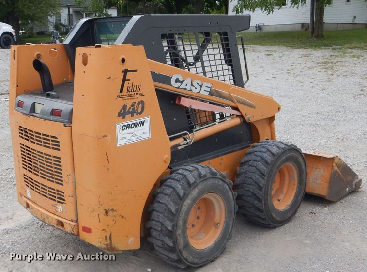 image for item FI9694 2006 Case 440 skid steer