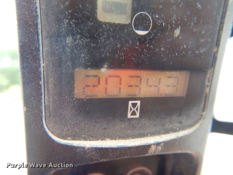 image for item FI9694 2006 Case 440 skid steer