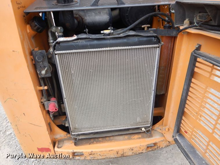 image for item FI9694 2006 Case 440 skid steer