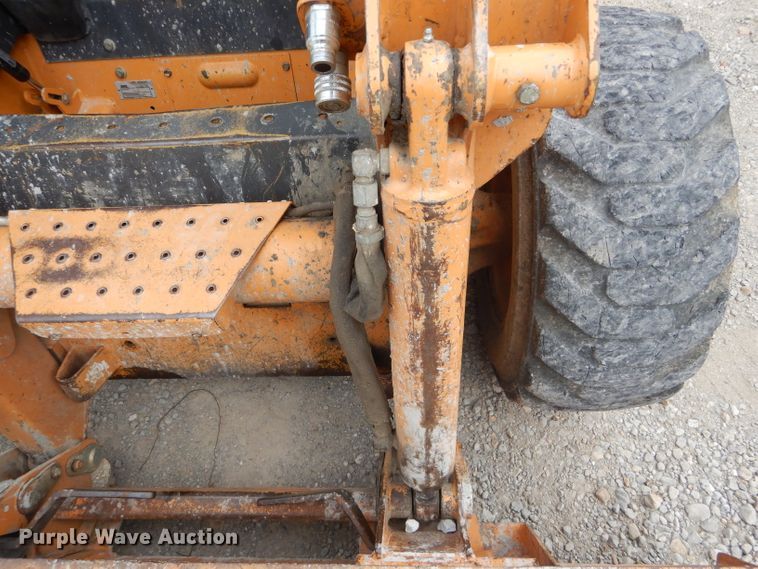 image for item FI9694 2006 Case 440 skid steer