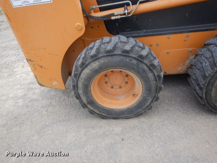 image for item FI9694 2006 Case 440 skid steer