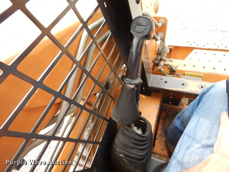 image for item FI9695 2005 Case 430 skid steer