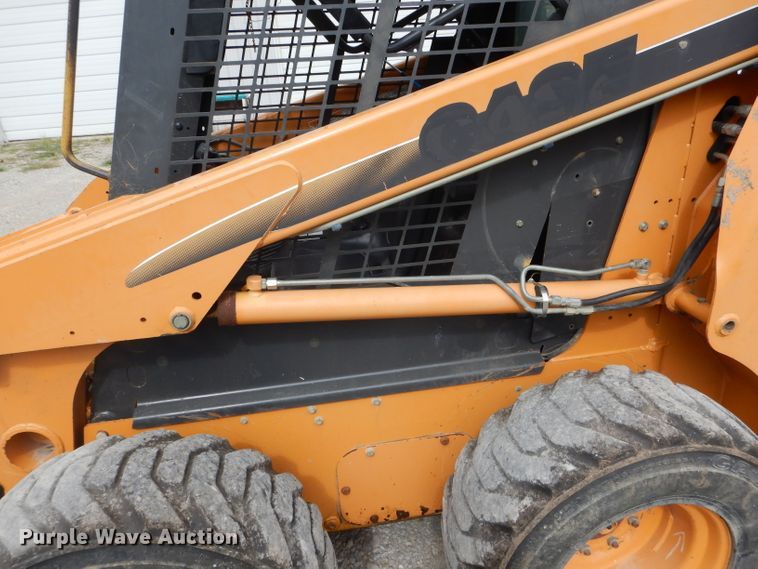 image for item FI9695 2005 Case 430 skid steer