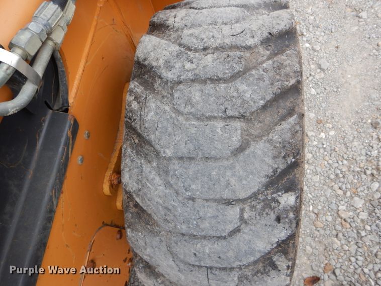 image for item FI9695 2005 Case 430 skid steer