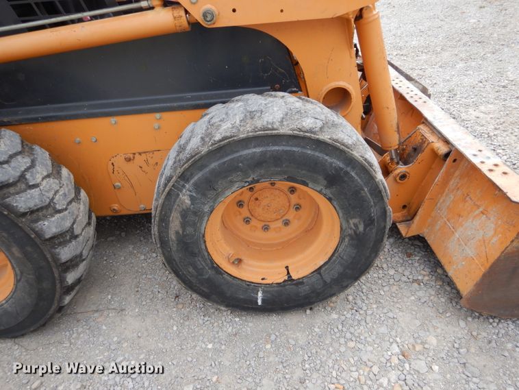 image for item FI9695 2005 Case 430 skid steer