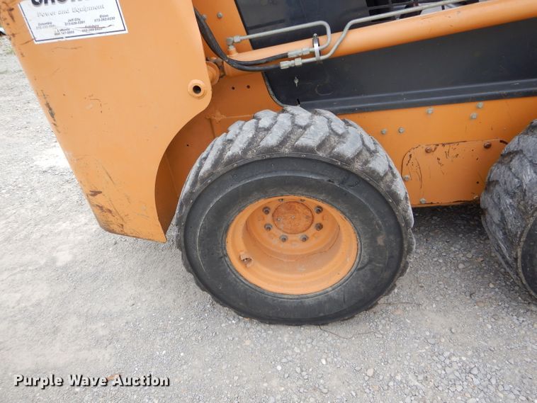 image for item FI9695 2005 Case 430 skid steer