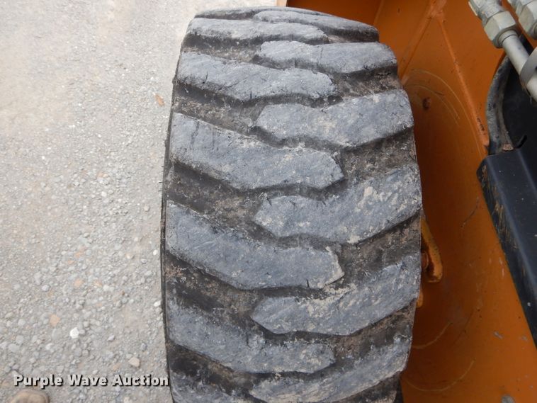 image for item FI9695 2005 Case 430 skid steer