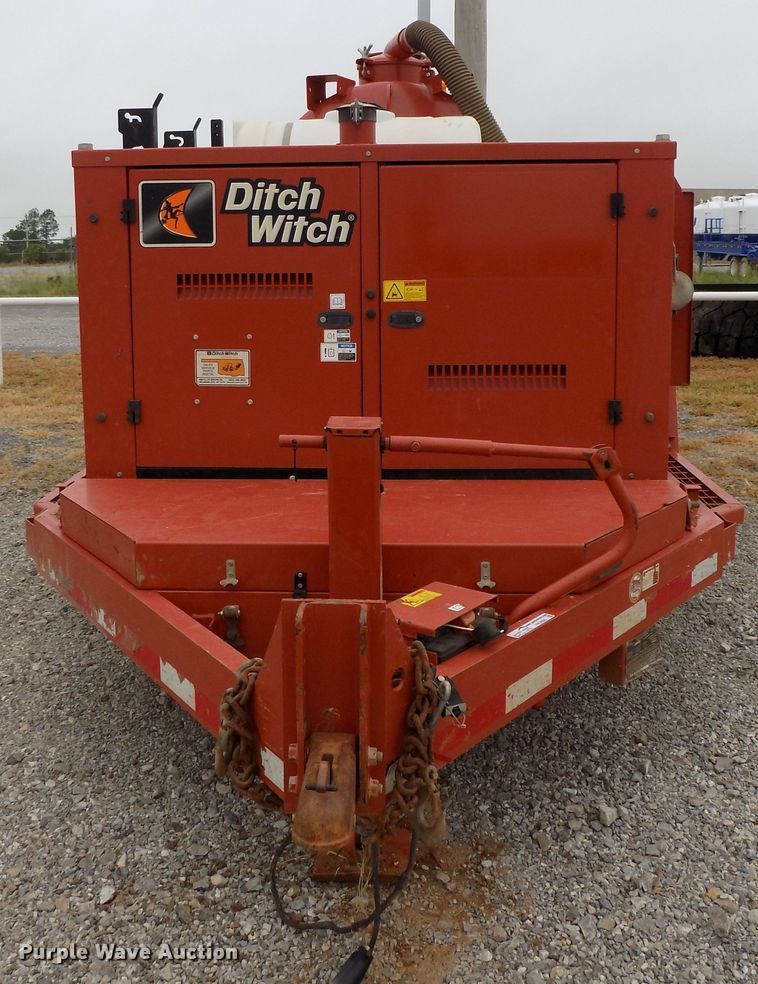image for item FK9805 2016 Ditch Witch FX30 vacuum excavator
