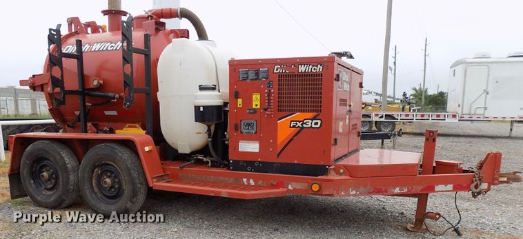 image for item FK9805 2016 Ditch Witch FX30 vacuum excavator