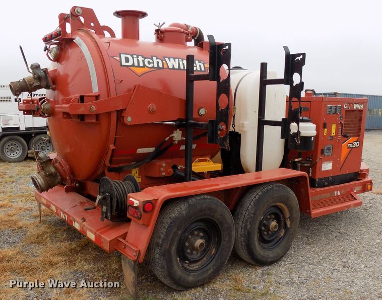 image for item FK9805 2016 Ditch Witch FX30 vacuum excavator