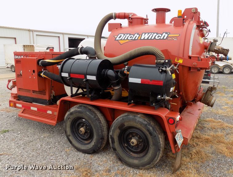 image for item FK9805 2016 Ditch Witch FX30 vacuum excavator