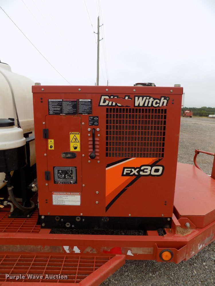 image for item FK9805 2016 Ditch Witch FX30 vacuum excavator