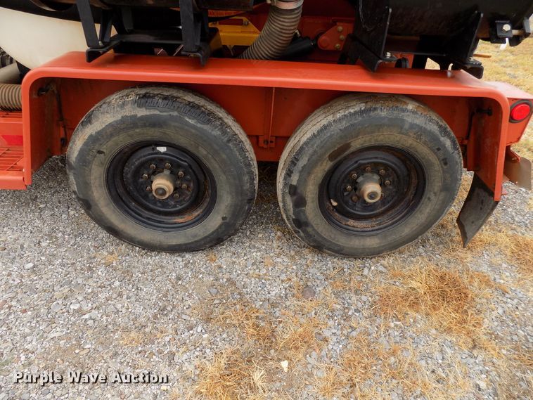 image for item FK9805 2016 Ditch Witch FX30 vacuum excavator