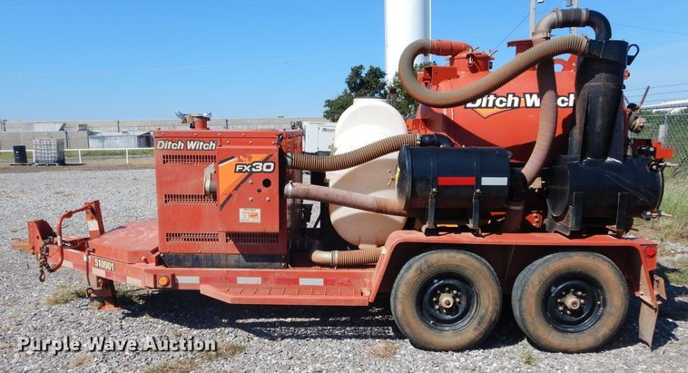 image for item FK9815 2017 Ditch Witch FX30 vacuum excavator