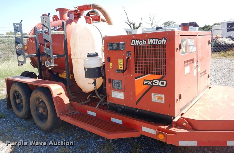 image for item FK9815 2017 Ditch Witch FX30 vacuum excavator