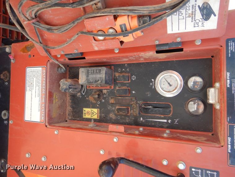 image for item FK9815 2017 Ditch Witch FX30 vacuum excavator