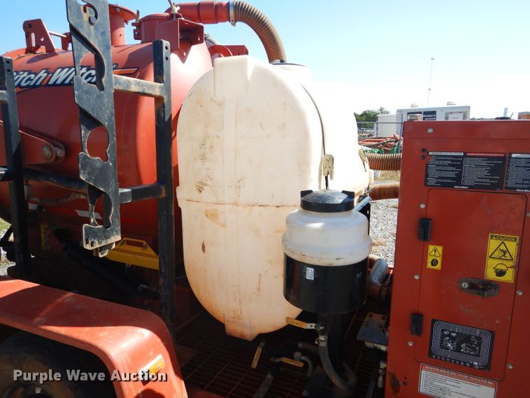 image for item FK9815 2017 Ditch Witch FX30 vacuum excavator