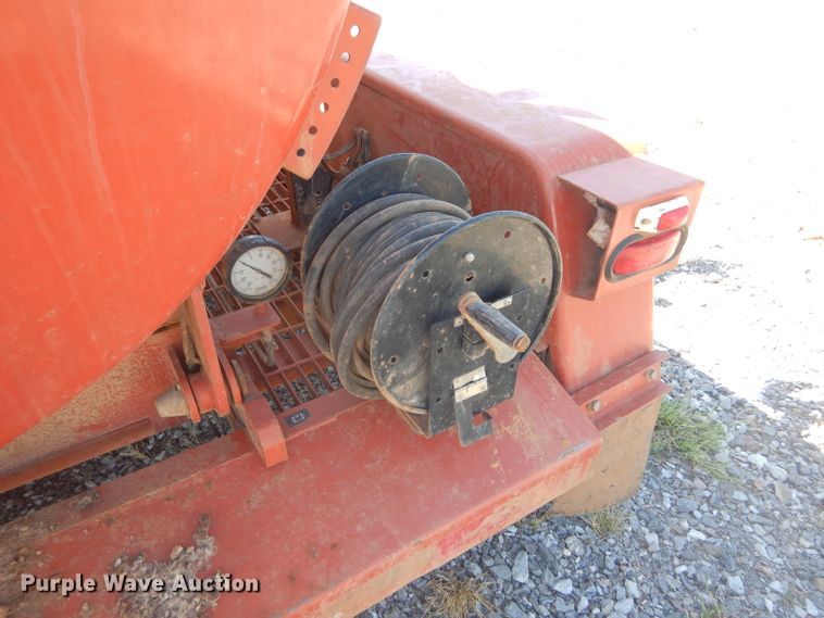 image for item FK9815 2017 Ditch Witch FX30 vacuum excavator