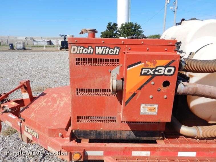 image for item FK9815 2017 Ditch Witch FX30 vacuum excavator