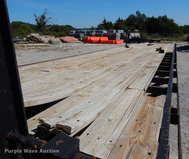 image for item FK9824 2009 Road Boss equipment trailer