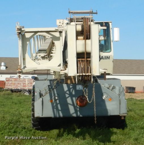 image for item FU9508 Lorain LRT230E crane