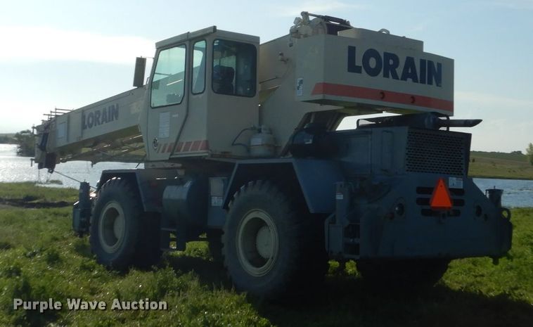 image for item FU9508 Lorain LRT230E crane