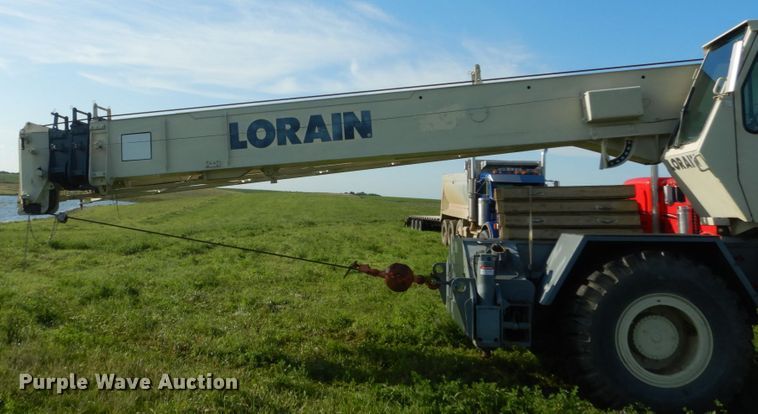 image for item FU9508 Lorain LRT230E crane