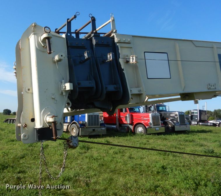 image for item FU9508 Lorain LRT230E crane