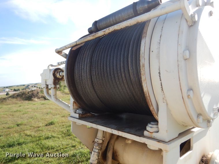 image for item FU9508 Lorain LRT230E crane