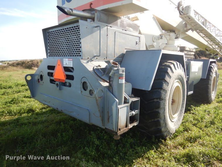 image for item FU9508 Lorain LRT230E crane